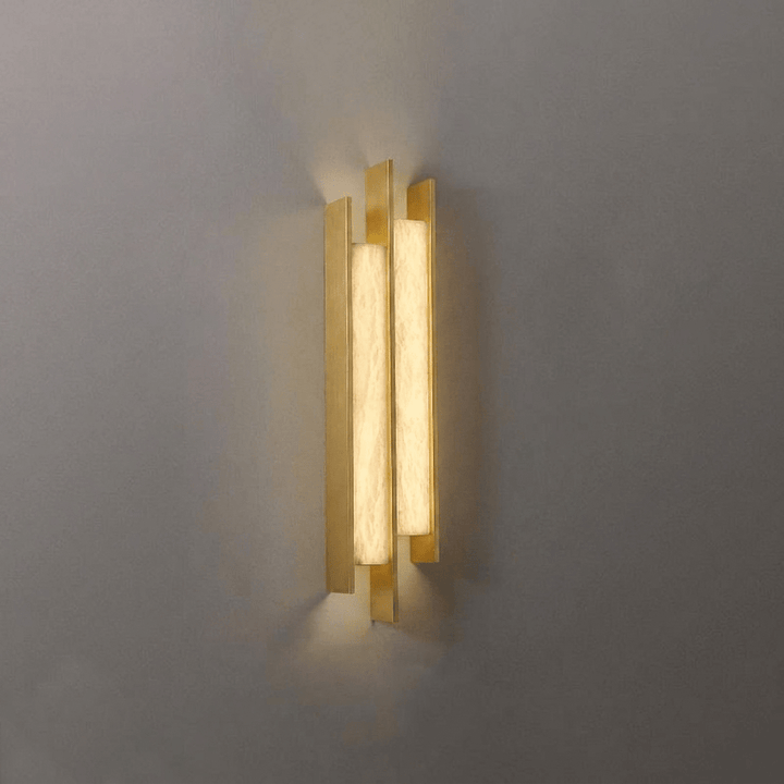 Nivora Alabaster Linear Wall Sconce - Vakkerlight