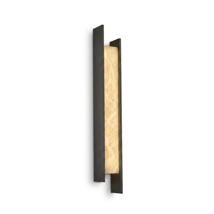 Nivora Alabaster Linear Wall Sconce - Vakkerlight