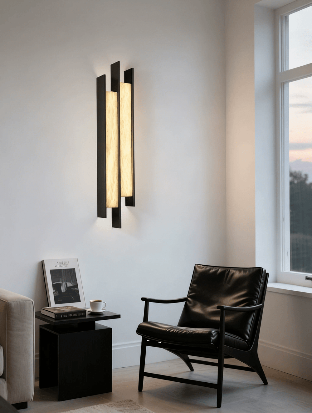 Nivora Alabaster Linear Wall Sconce - Vakkerlight
