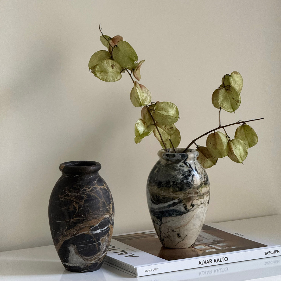 Noir Vein Stone Vase