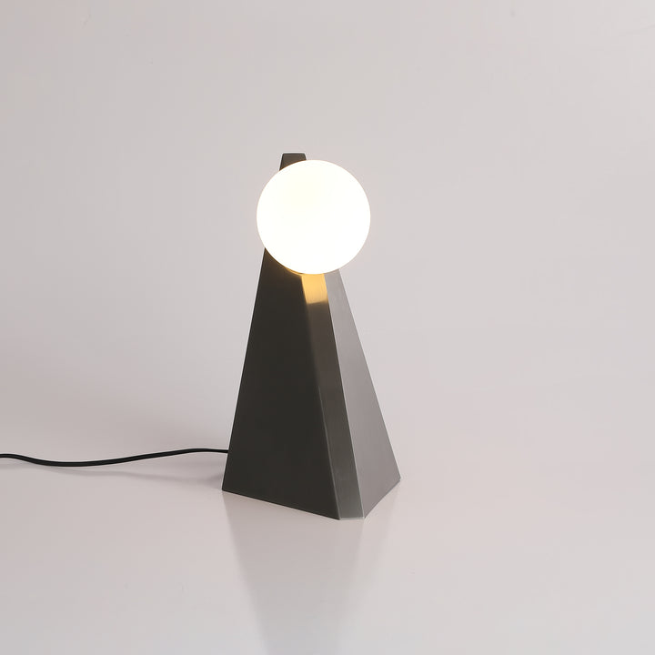 Noir Roy Tischlampe