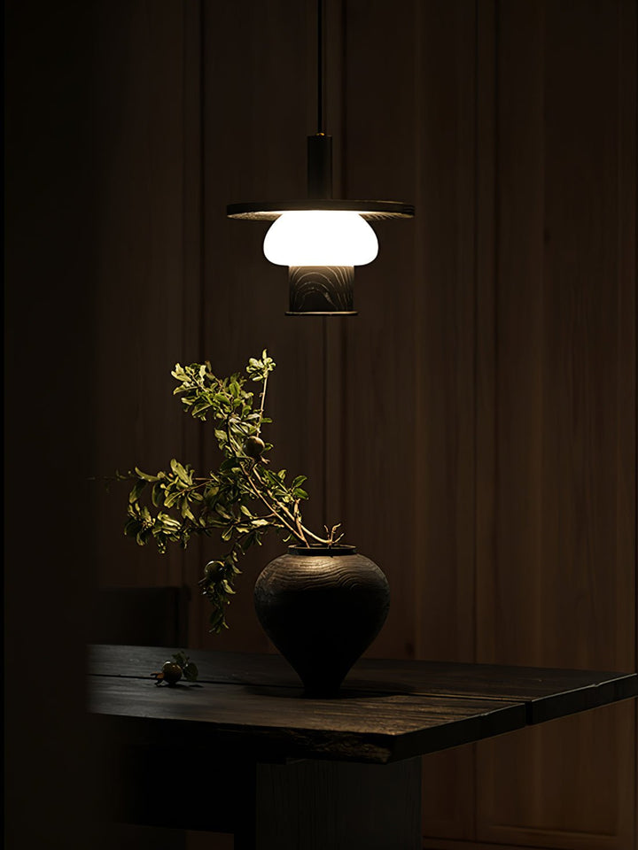 Noka Pendant Light - Vakkerlight