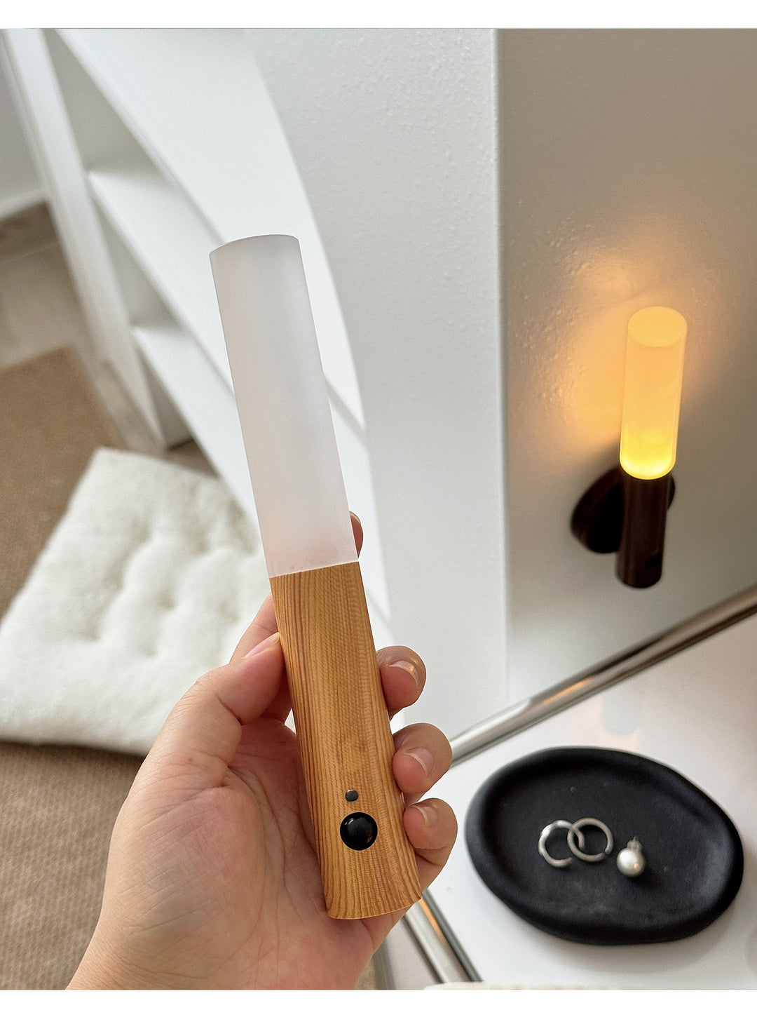 Nomad Magnet Rechargeable Wall Lamp - Vakkerlight