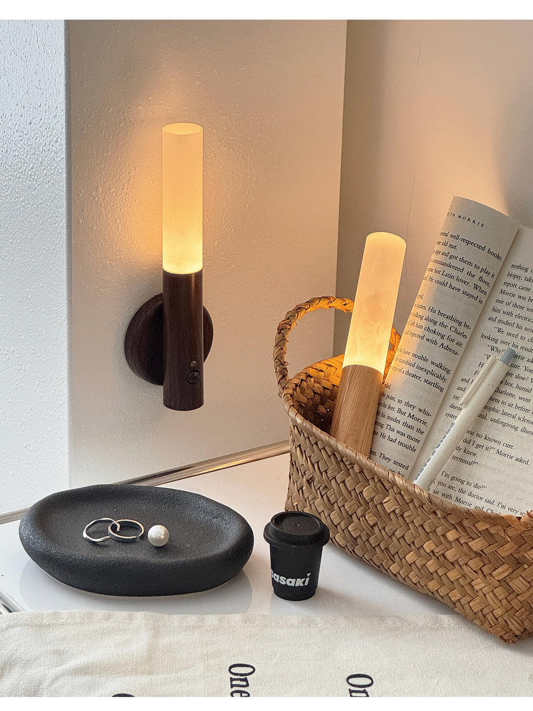 Nomad Magnet Rechargeable Wall Lamp - Vakkerlight