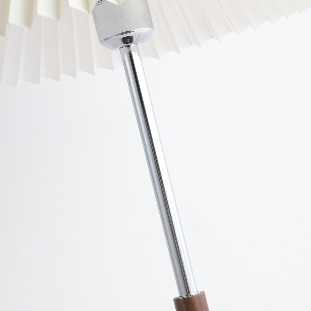 Noora Pleated Table Lamp - Vakkerlight