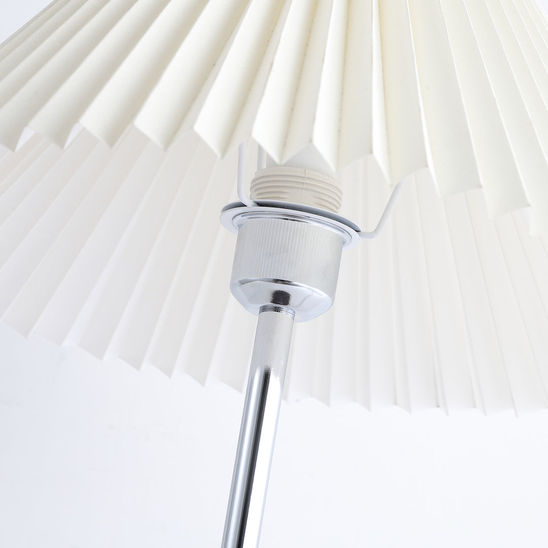 Noora Pleated Table Lamp - Vakkerlight