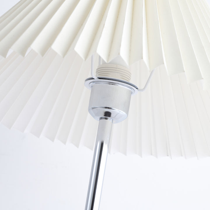 Noora Pleated Table Lamp - Vakkerlight