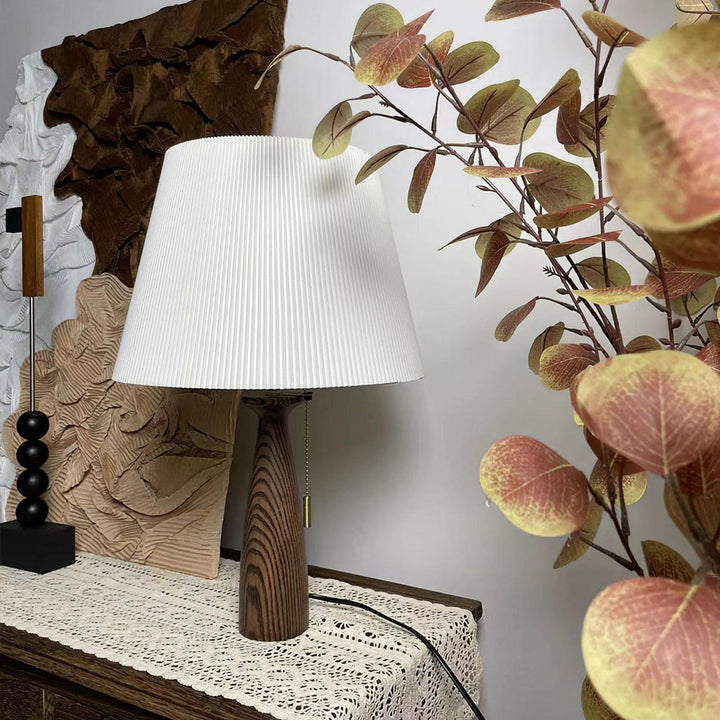 Nora Table Lamp - Vakkerlight