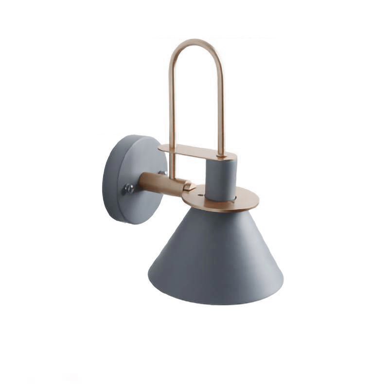 Nordic Metal Wall Sconce - Vakkerlight