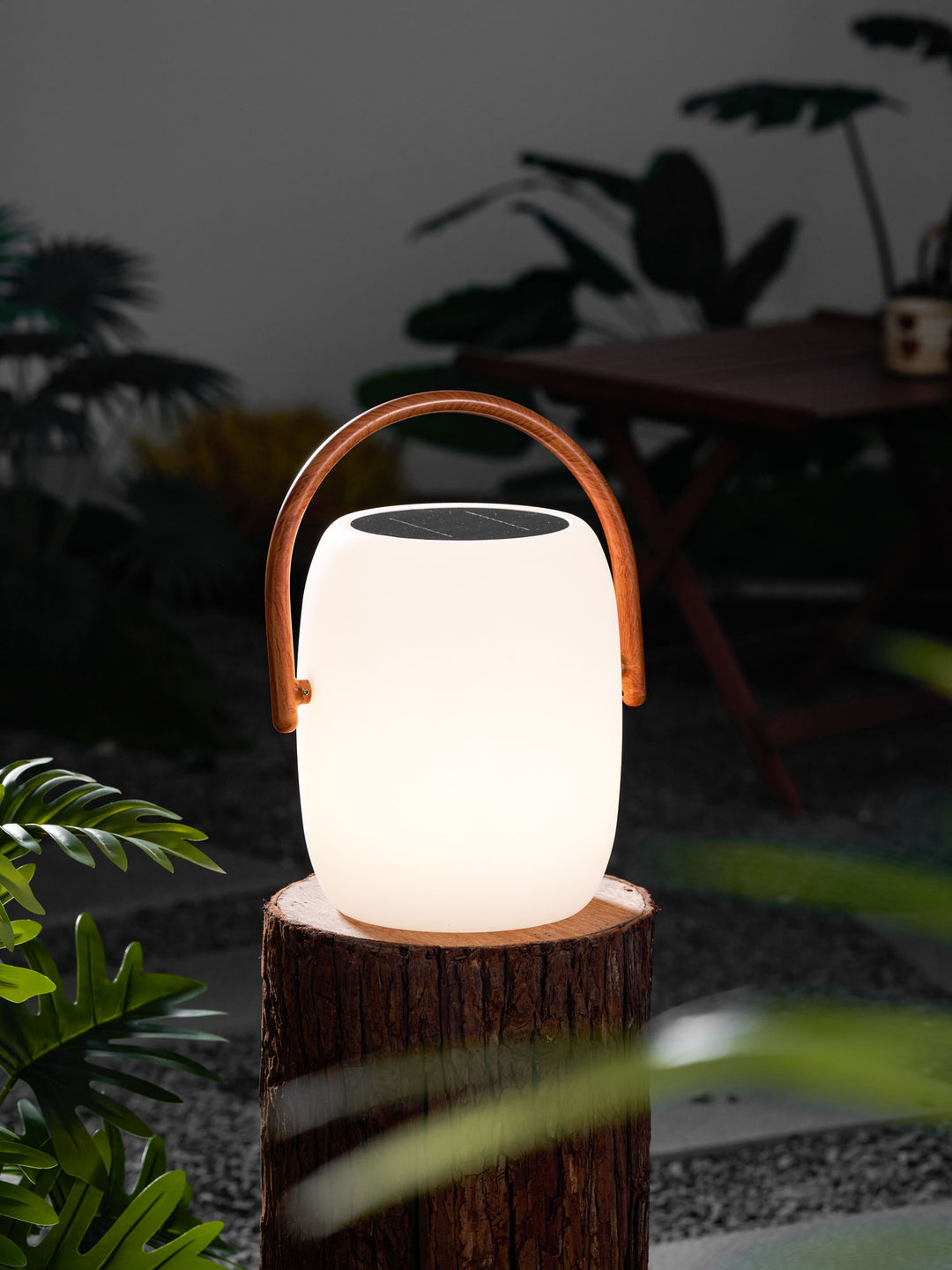 Noria Solar Outdoor Lantern Lamp - Vakkerlight