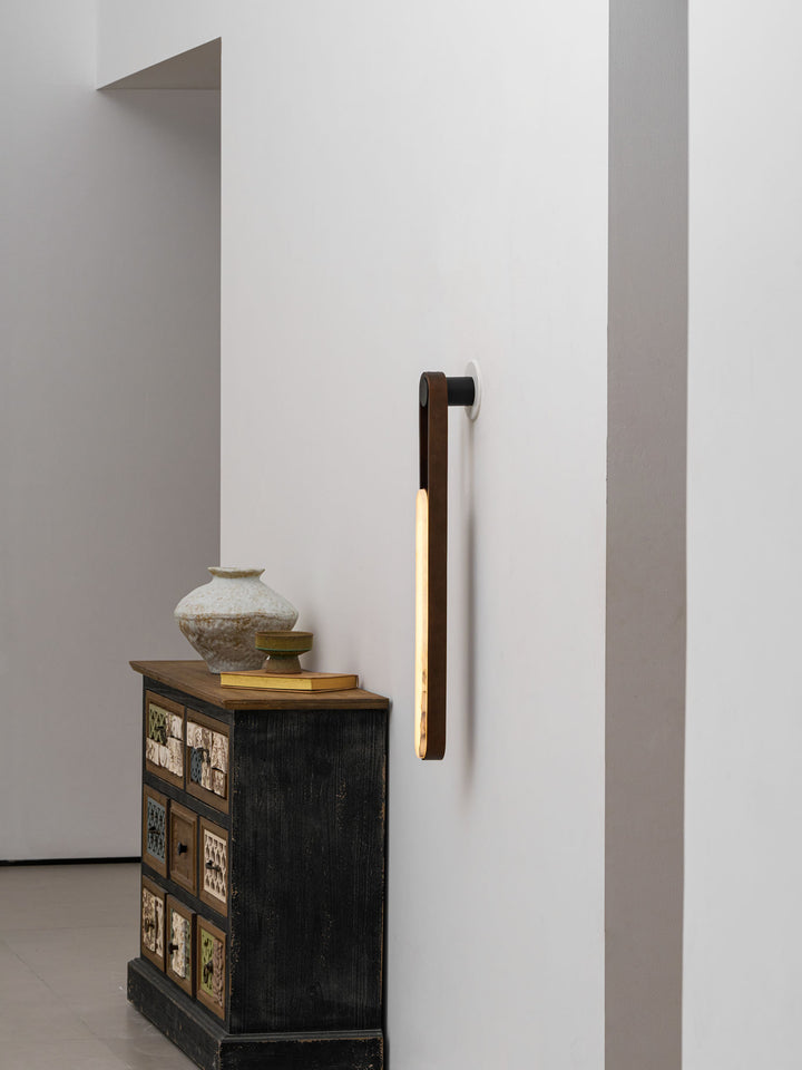 Norix Alabaster Frame Wall Light