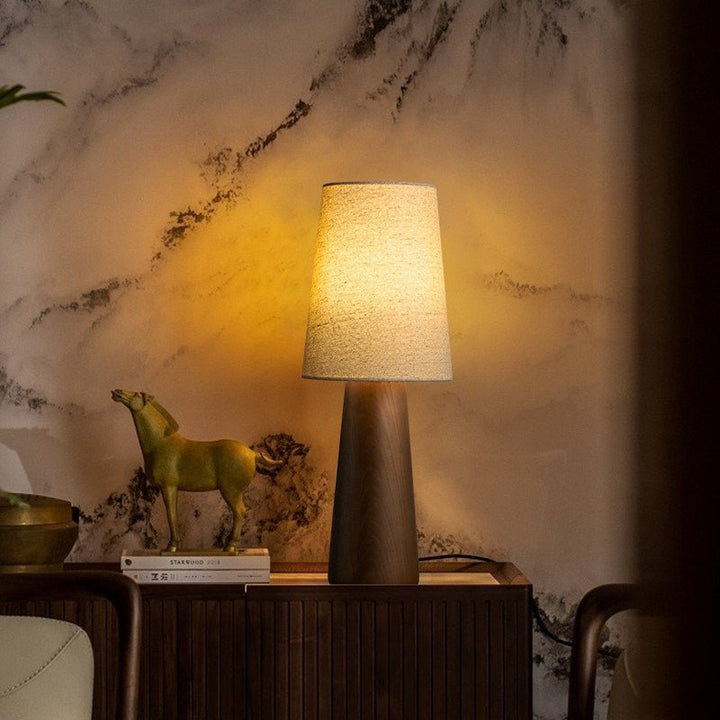 Norvia Table Lamp - Vakkerlight
