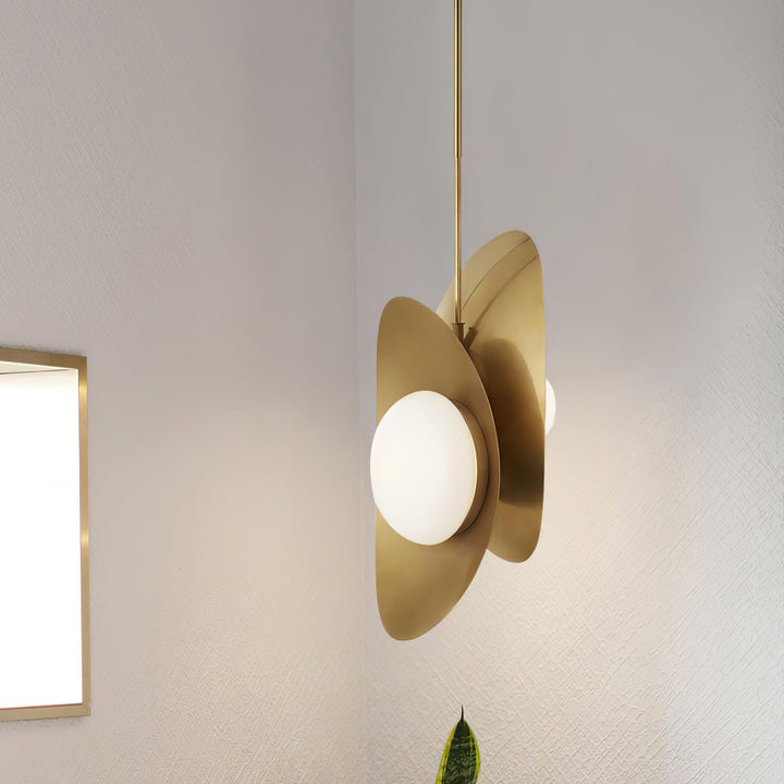 Golden Petal Pendant Lamp - Vakkerlight