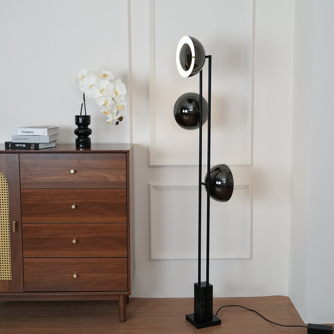 O3 Floor Lamp - Vakkerlight