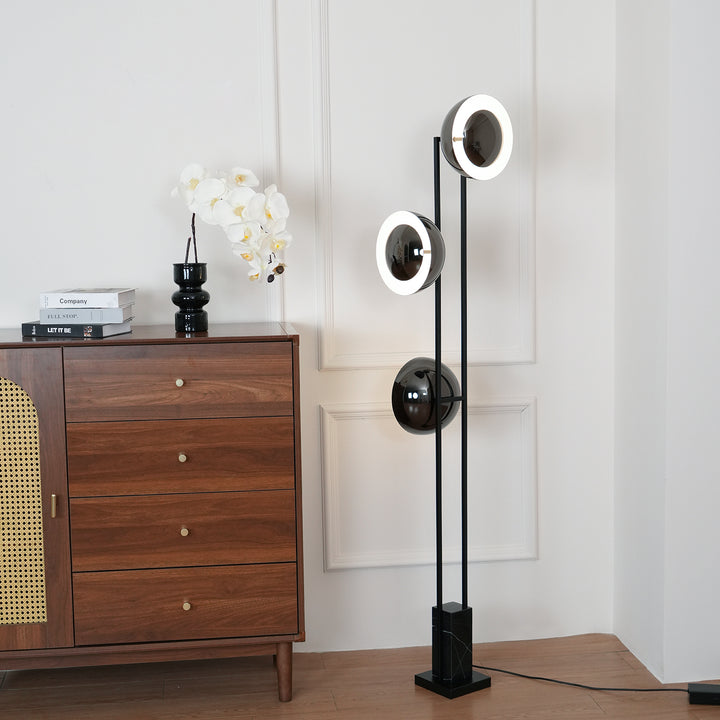 O3 Floor Lamp - Vakkerlight