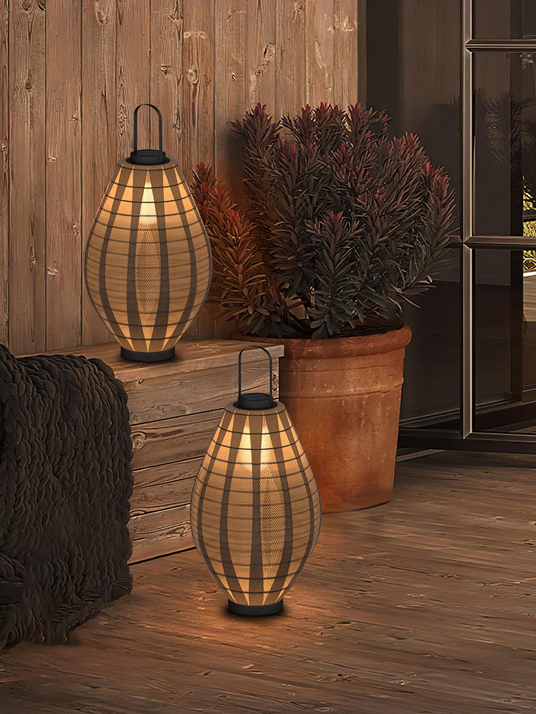 Oasis Mesh Beacon Outdoor Lamp - Vakkerlight