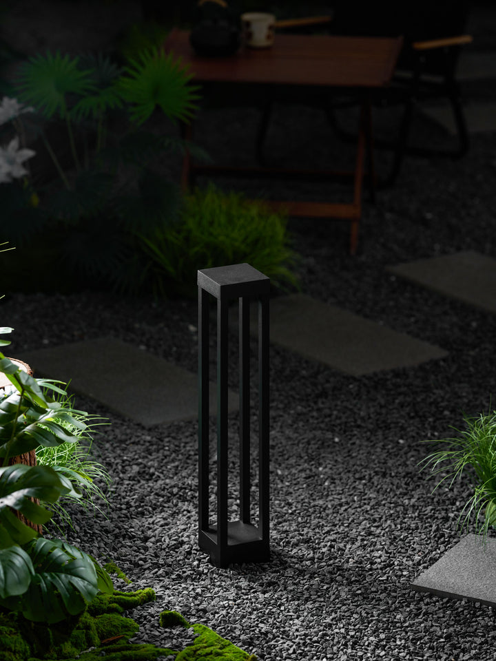 Obsidian Post Outdoor Light - Vakkerlight