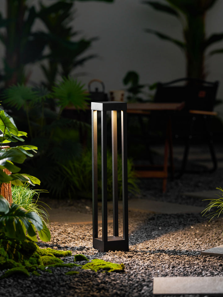 Obsidian Post Outdoor Light - Vakkerlight