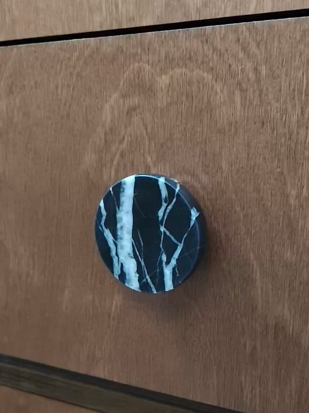 Obsidian Core Marble Pull Handle - Vakkerlight
