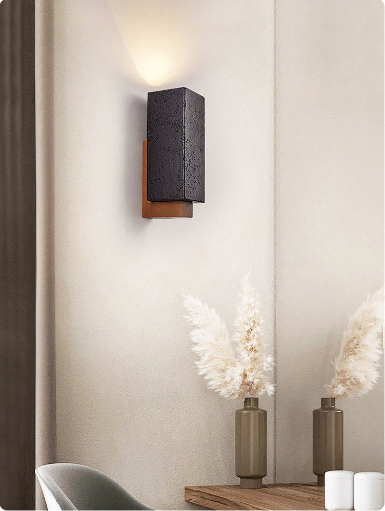 Obsidian Glow Wall Light