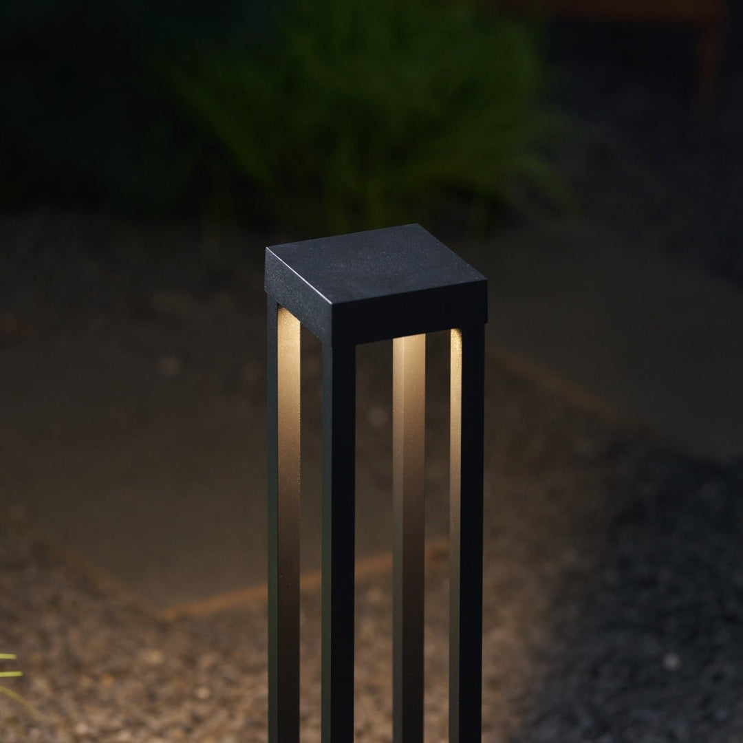 Obsidian Post Outdoor Light - Vakkerlight