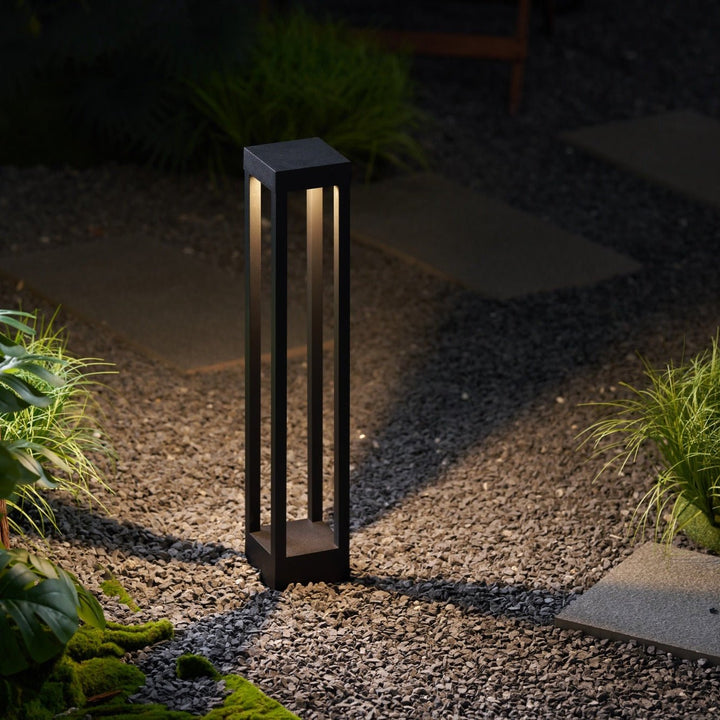 Obsidian Post Outdoor Light - Vakkerlight