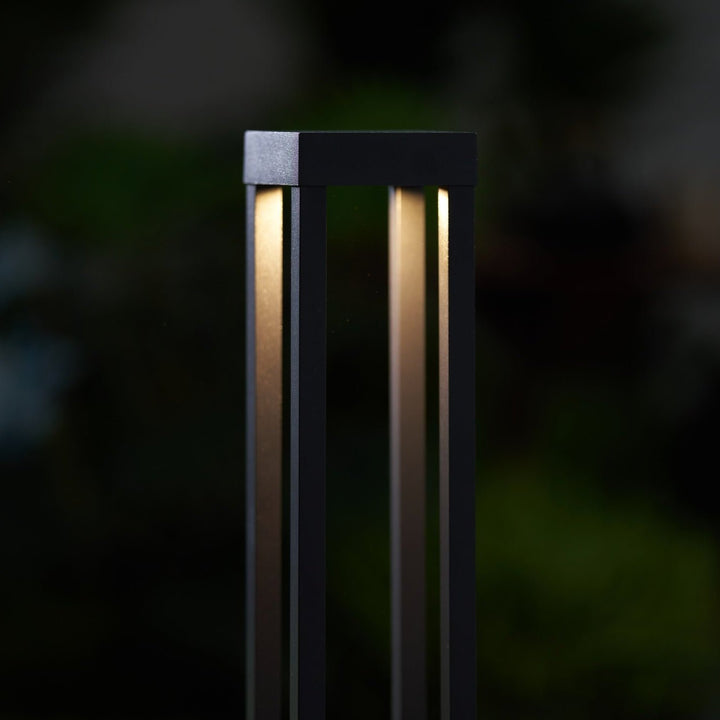 Obsidian Post Outdoor Light - Vakkerlight