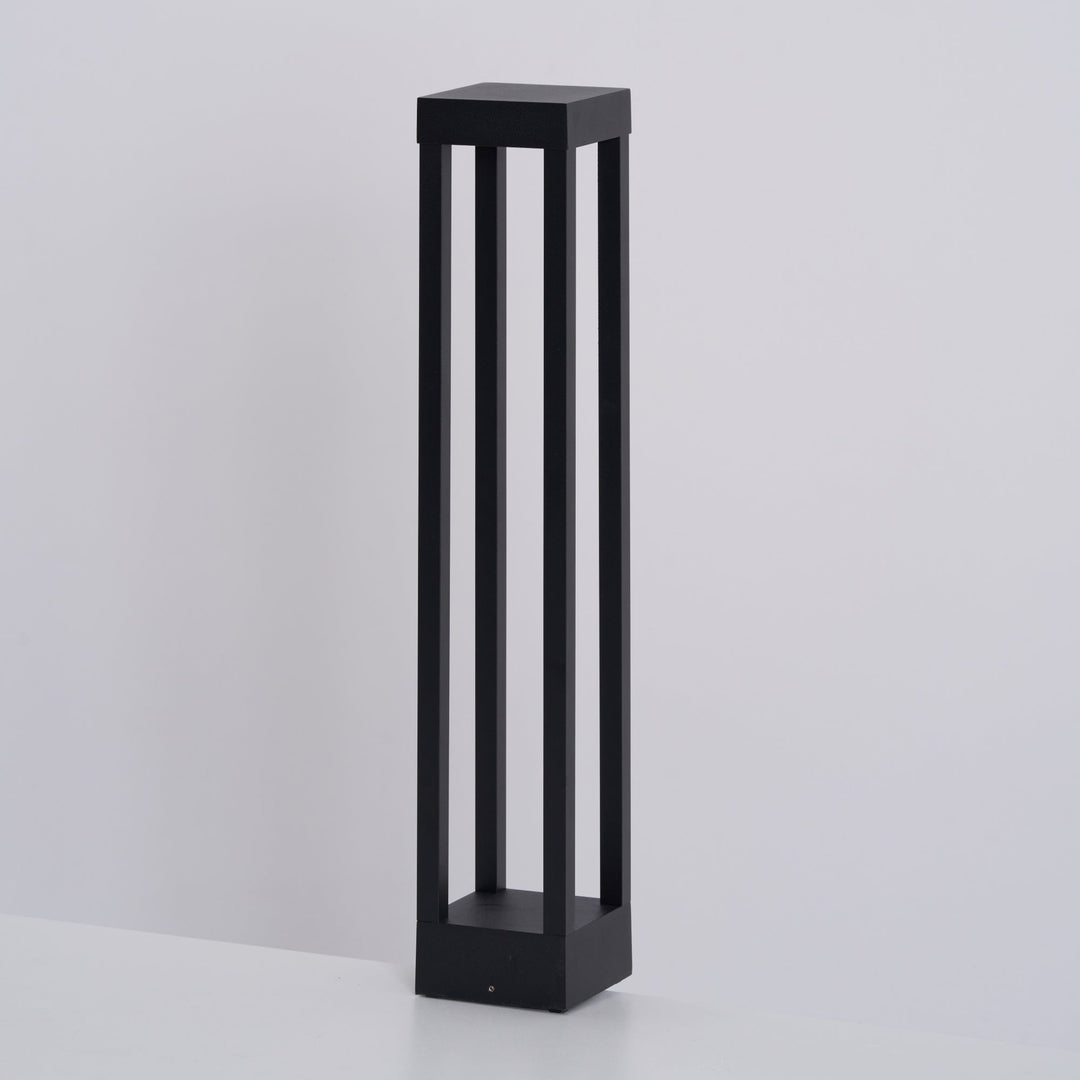 Obsidian Post Outdoor Light - Vakkerlight