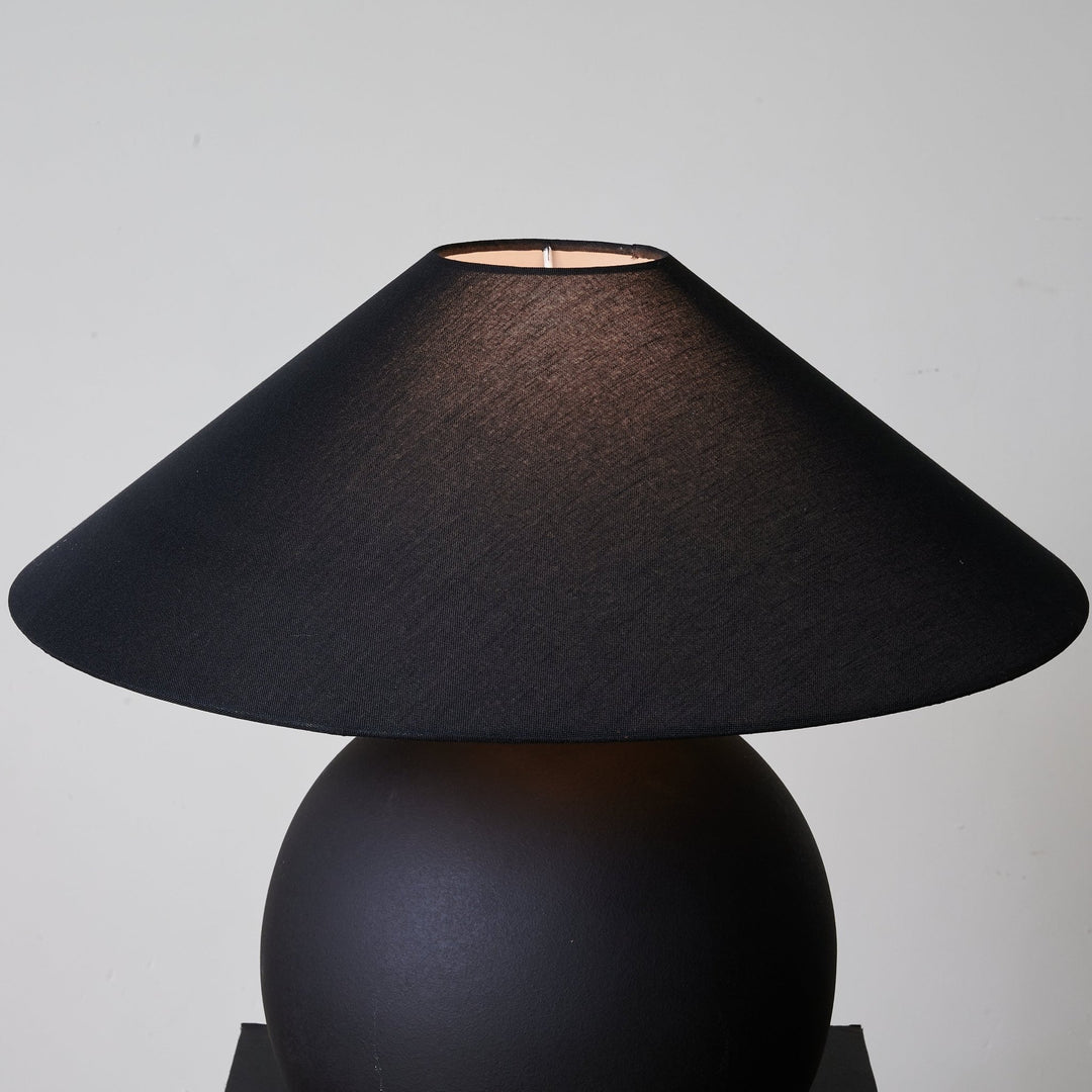 Obsidian Sphere Table Lamp - Vakkerlight