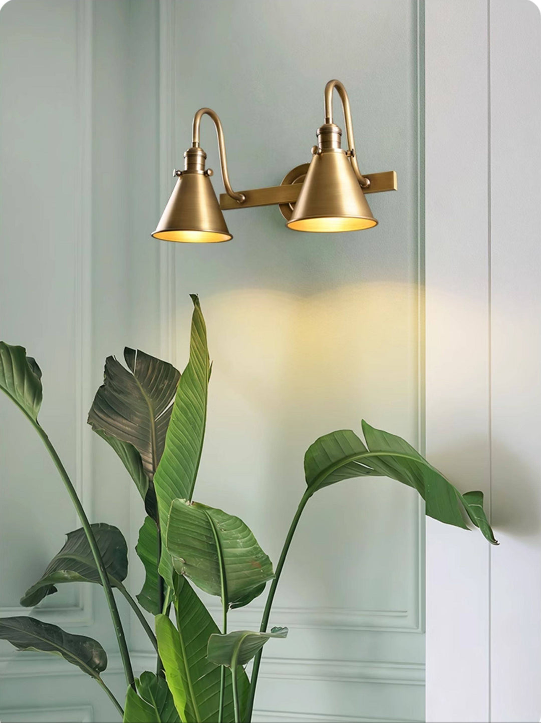 Oliver Wall Light