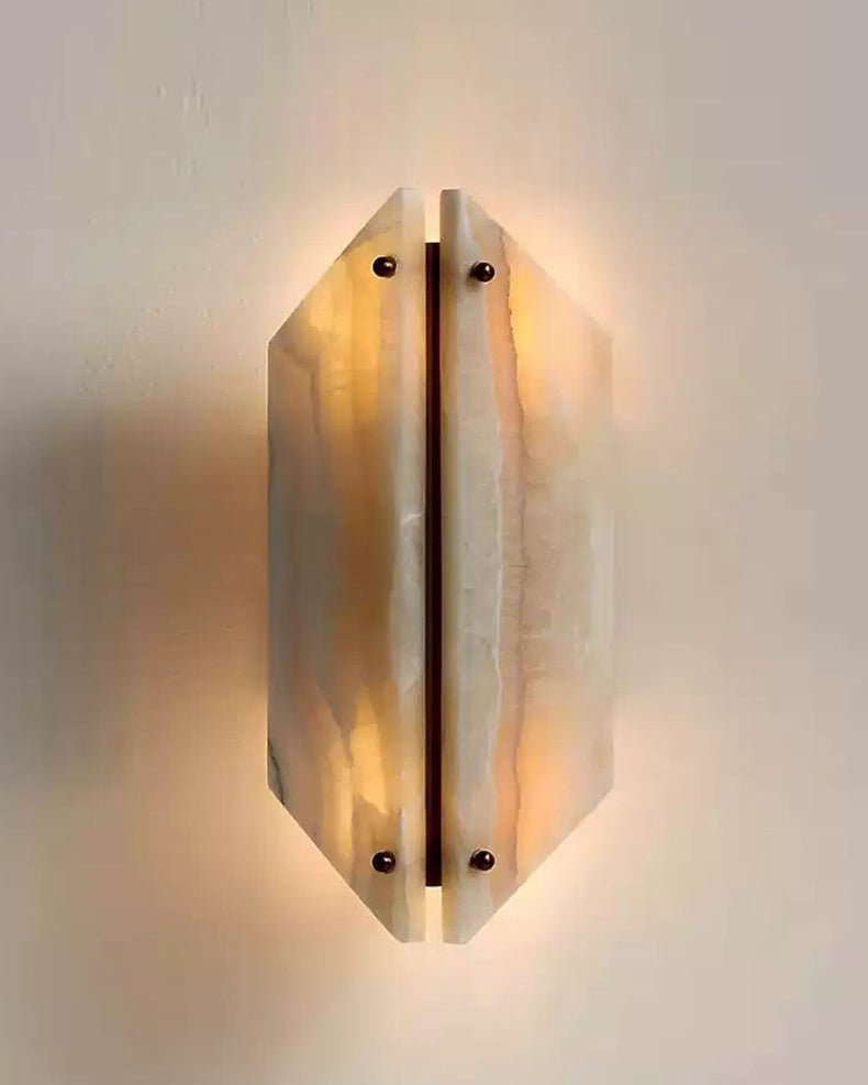 Onyxa Crest Wall Lamp - Vakkerlight