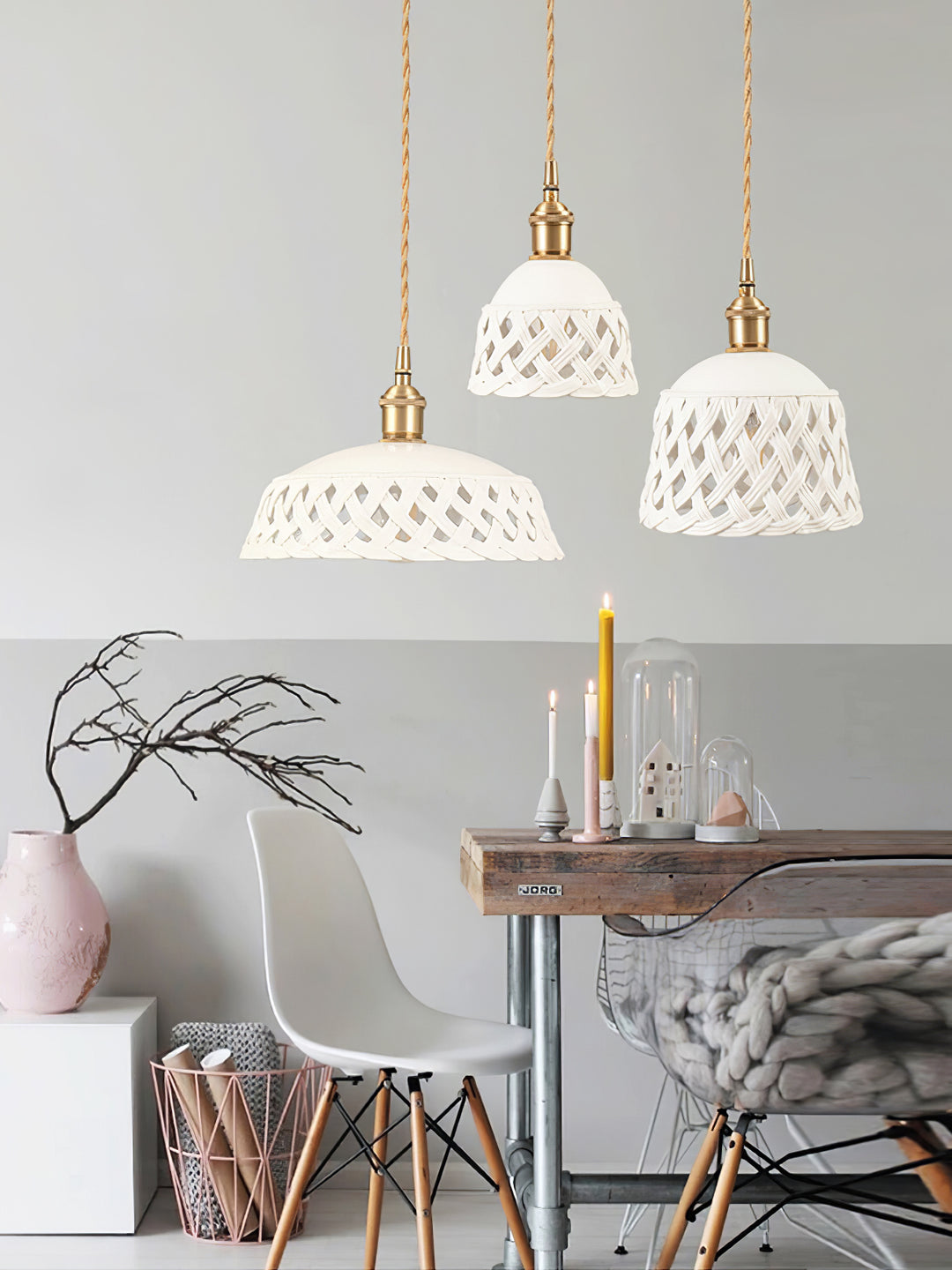 Openwork Ceramic Pendant Lamp - Vakkerlight