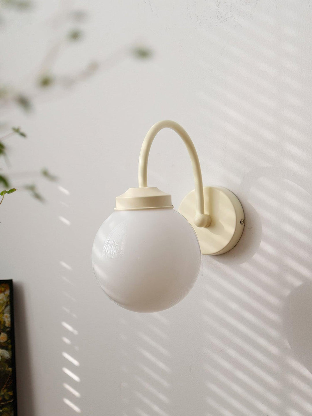 Orb Surface Wall Lamp - Vakkerlight