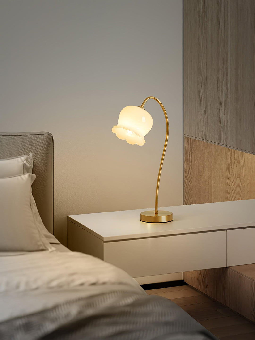 Orchids Table Lamp - Vakkerlight