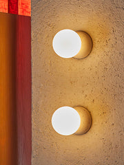 Origo Wall Lamp