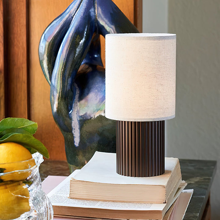 Orlo Ribbed Table Lamp - Vakkerlight