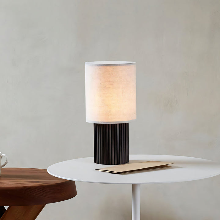 Orlo Ribbed Table Lamp - Vakkerlight