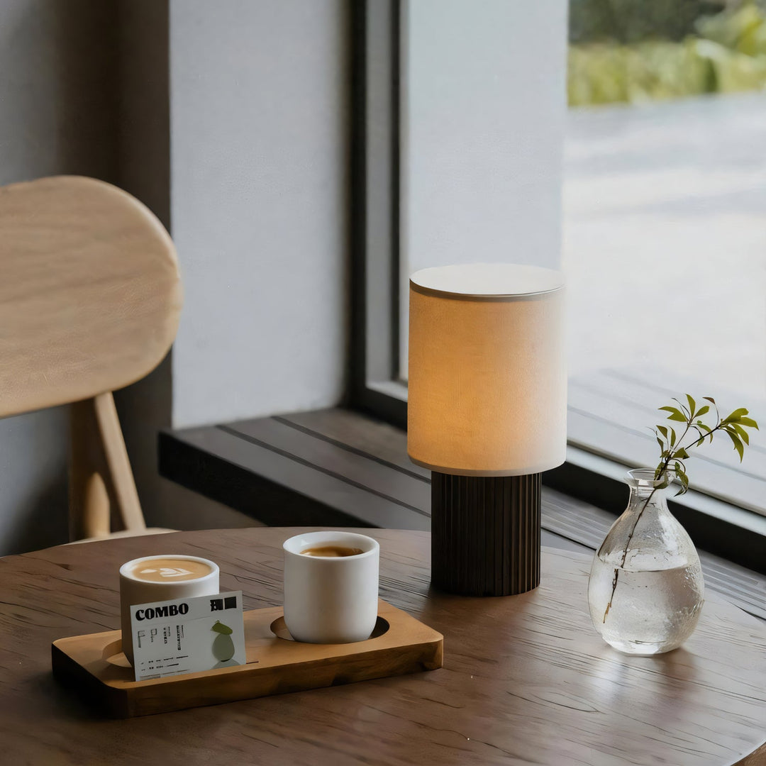 Orlo Ribbed Table Lamp - Vakkerlight