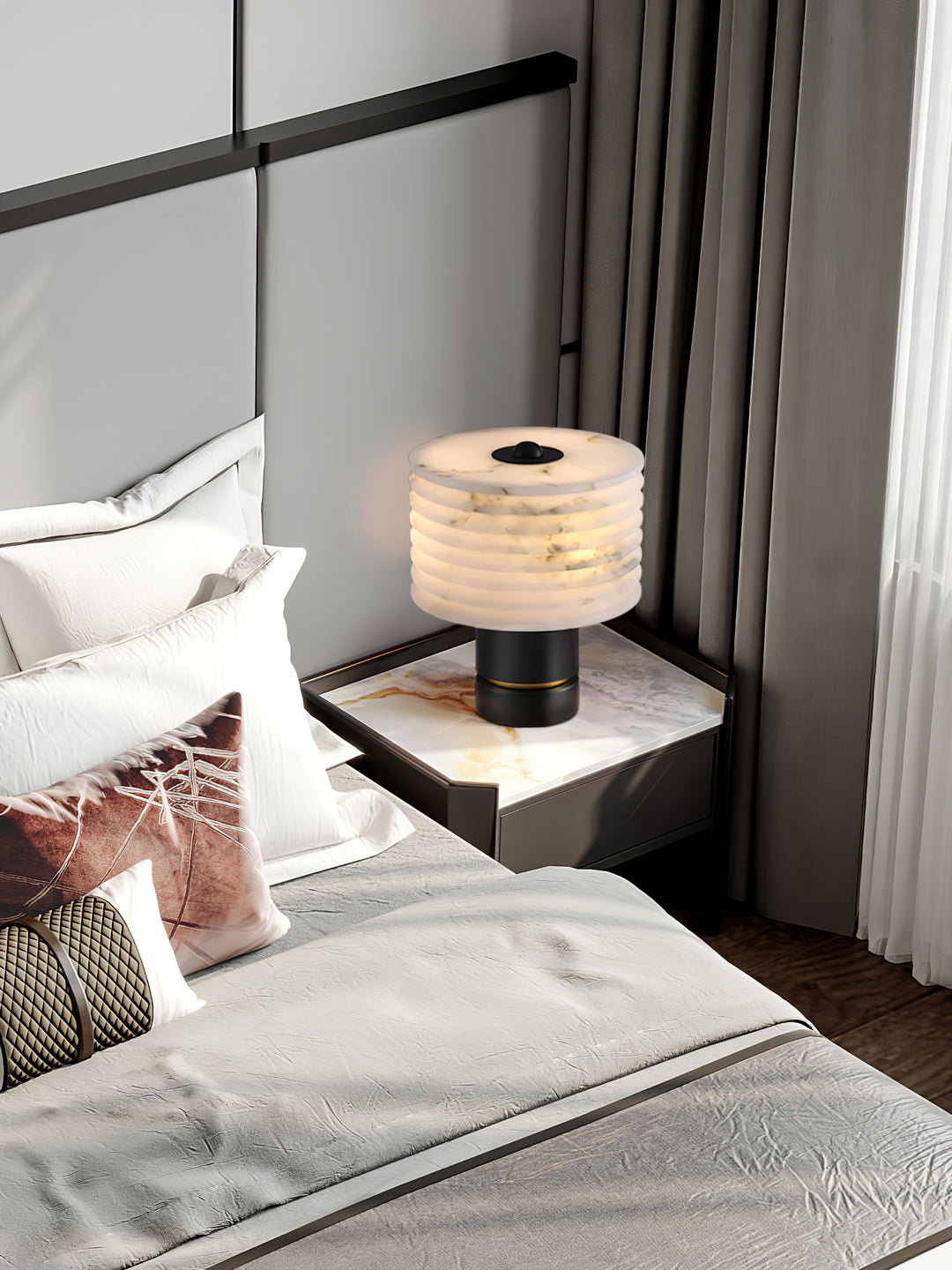 Outela Table Lamp - Vakkerlight