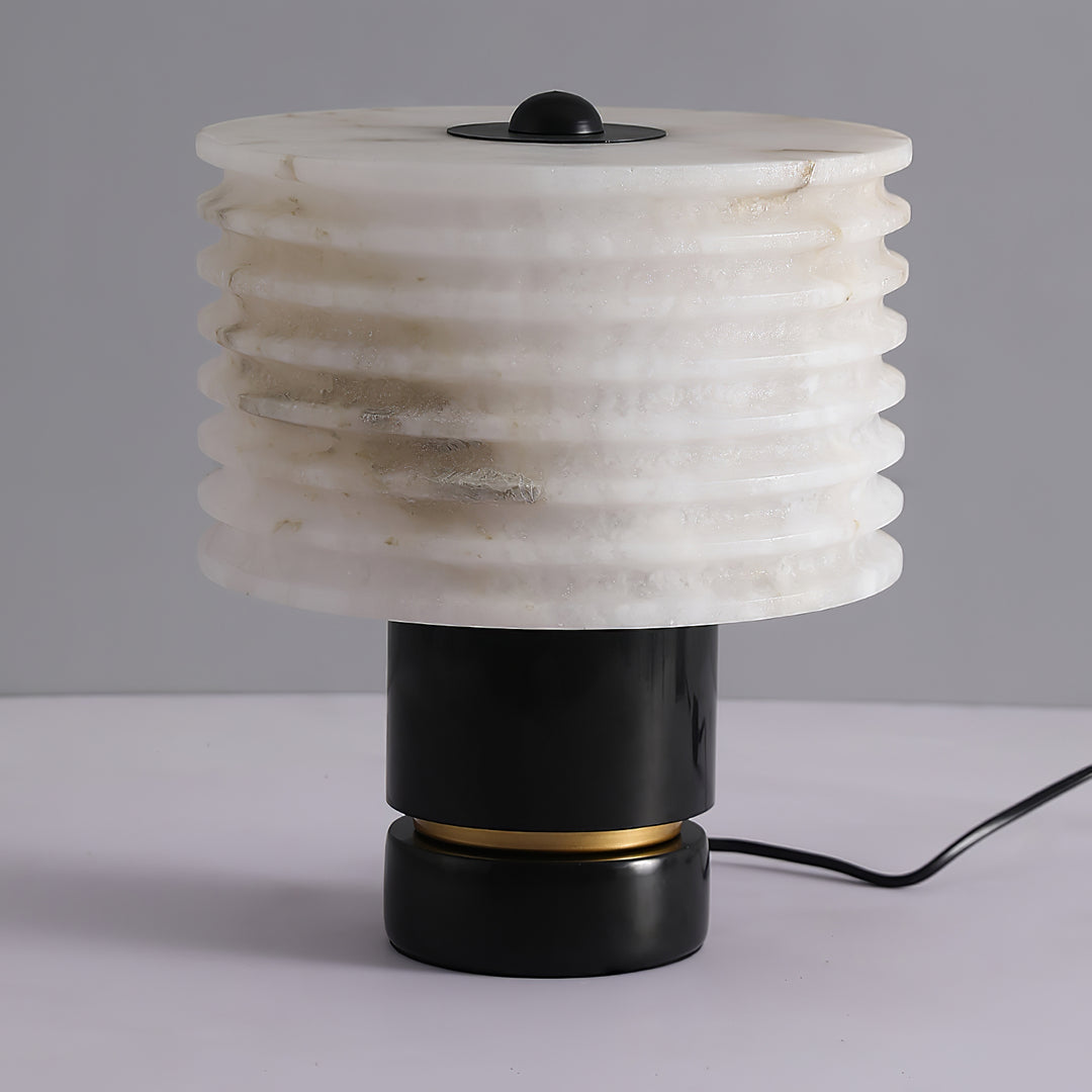 Outela Table Lamp - Vakkerlight