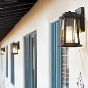 Outdoor Lantern Wall Lamp - Vakkerlight