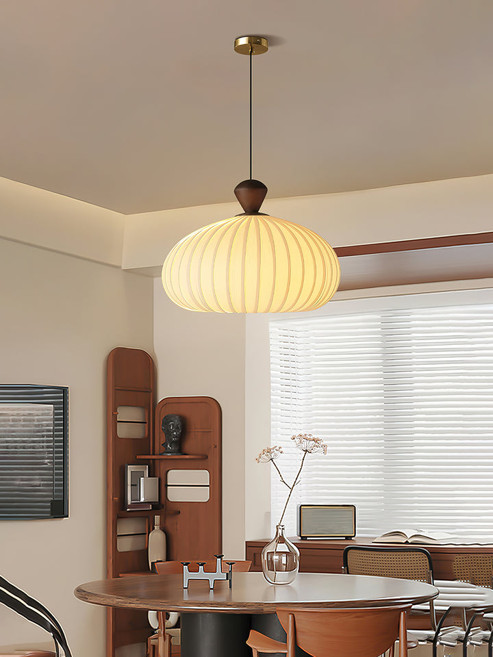 Ovola Pleated Pendant Light - Vakkerlight