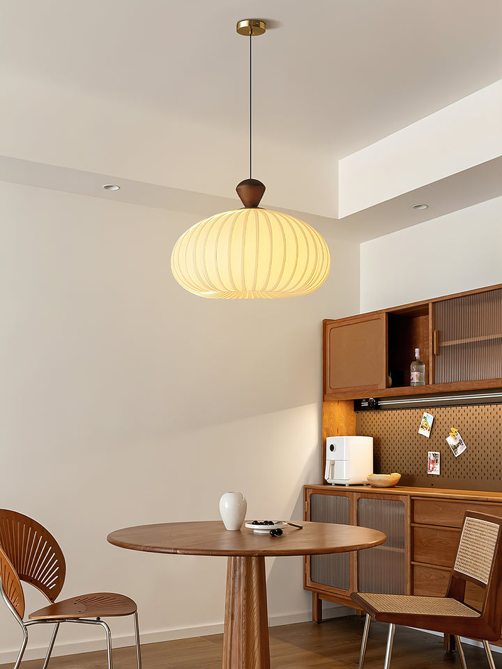 Ovola Pleated Pendant Light - Vakkerlight