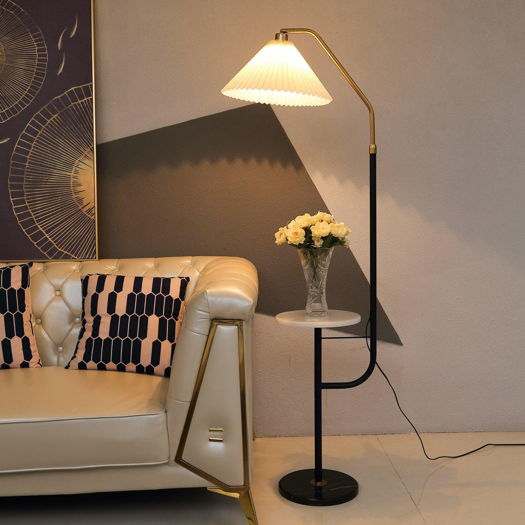 Ozz Floor Lamp - Vakkerlight