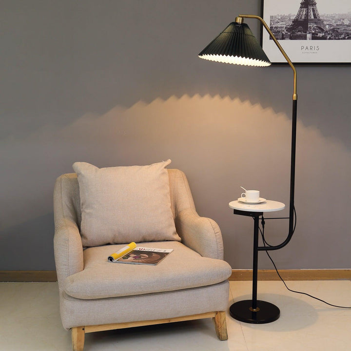 Ozz Floor Lamp - Vakkerlight