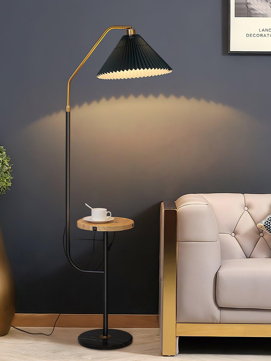 Ozz Floor Lamp - Vakkerlight