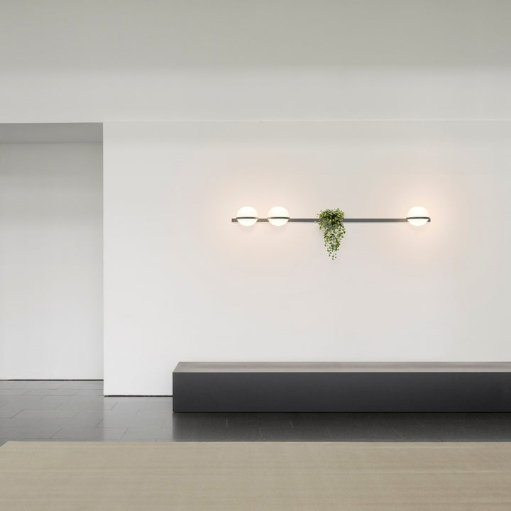 Solstice Outdoor Wall Light - Vakkerlight