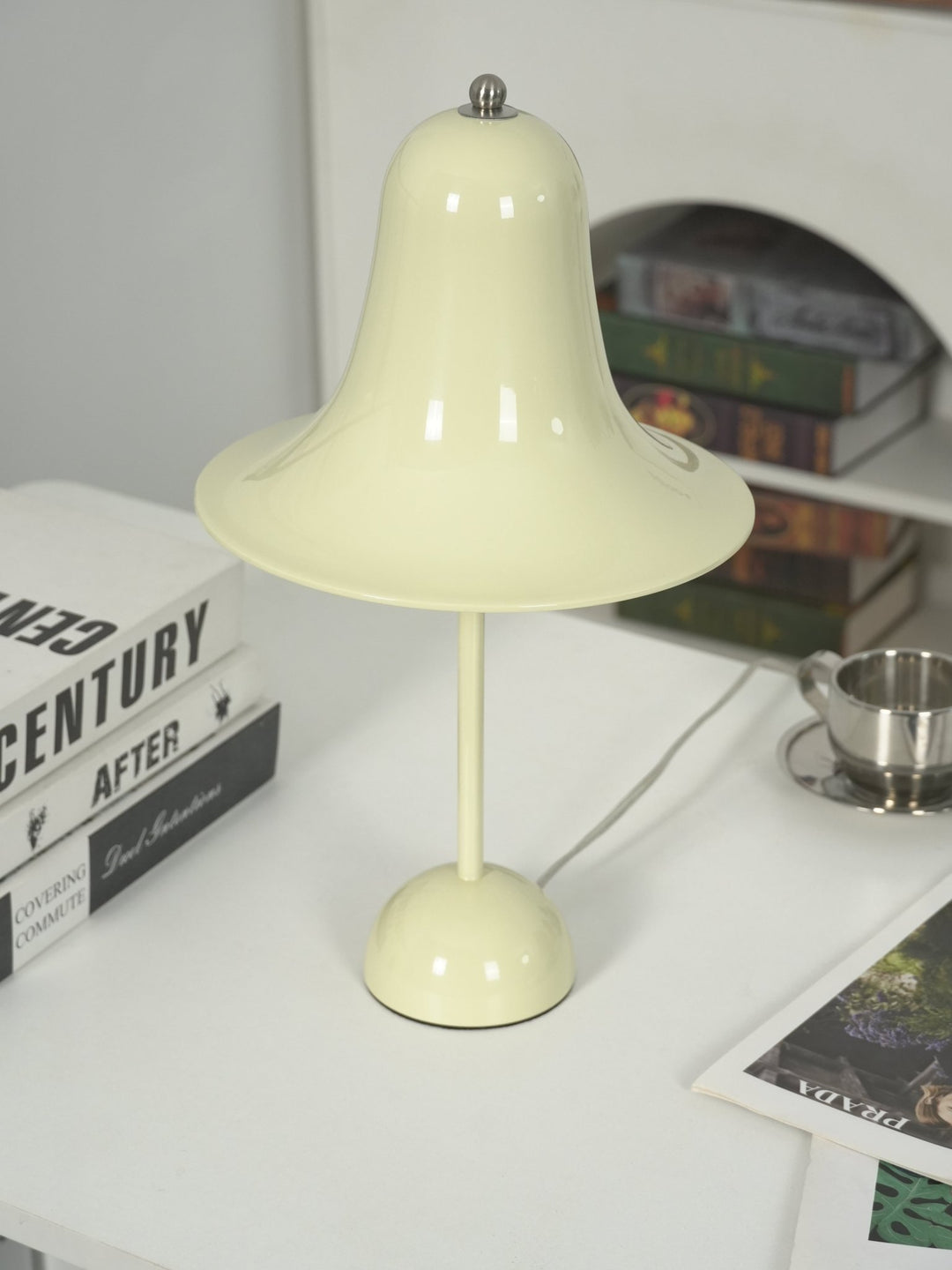 Pantop Bell Table Lamp - Vakkerlight