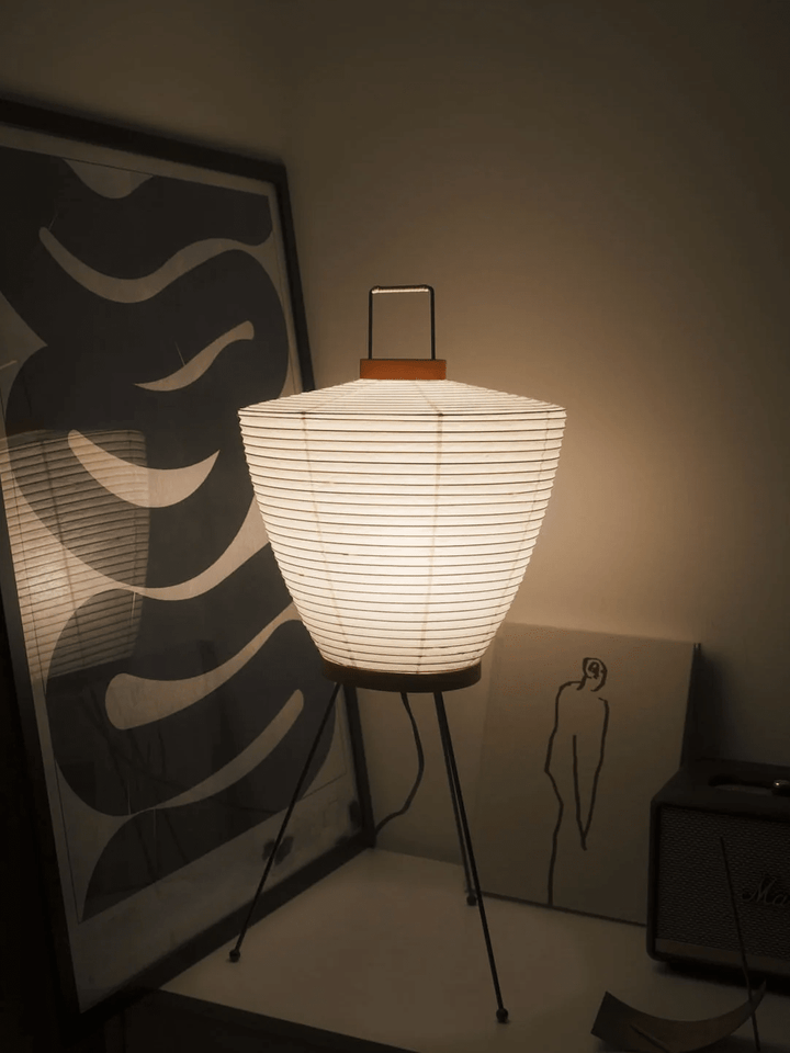 Paper Lantern Table Lamp - Vakkerlight