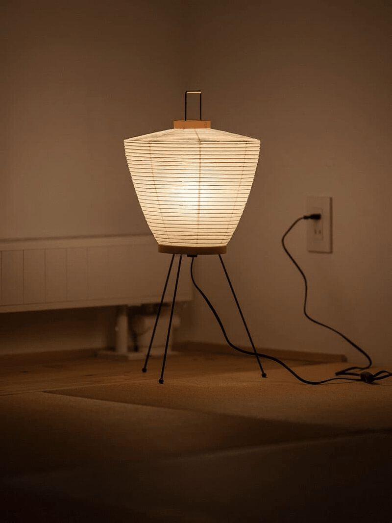 Paper Lantern Table Lamp - Vakkerlight